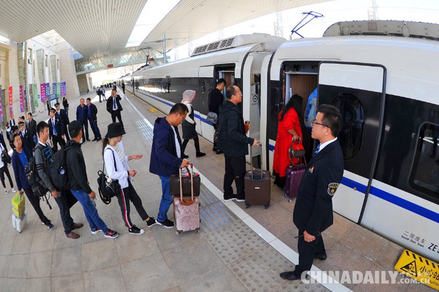 全國高鐵網又添新成員！敦煌正式“入網”