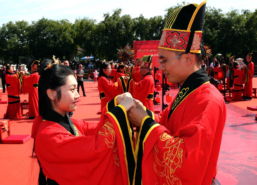 西安：體驗漢式婚禮 感受傳統文化