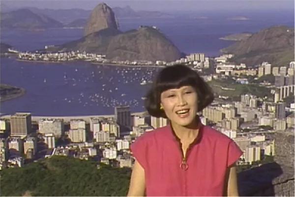 上世紀末的“國民女神”什么樣?外媒贊她“用一支支口紅改變中國形象”丨40年40人