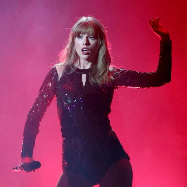 霉霉打破沉默表達政治立場，特朗普：對她歌的喜愛減少25%丨外媒說