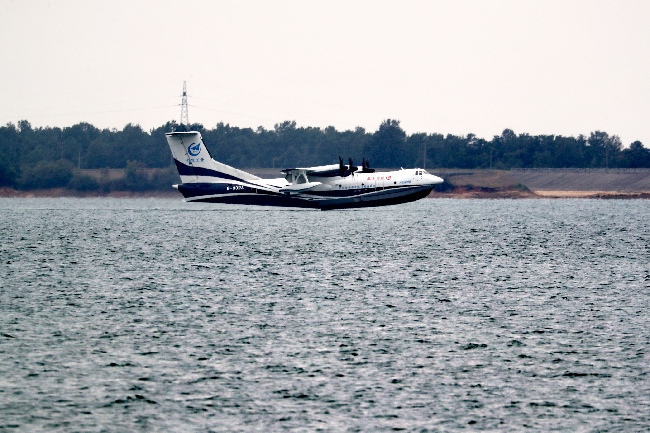 鯤龍出水!國產大型水陸兩棲飛機新突破