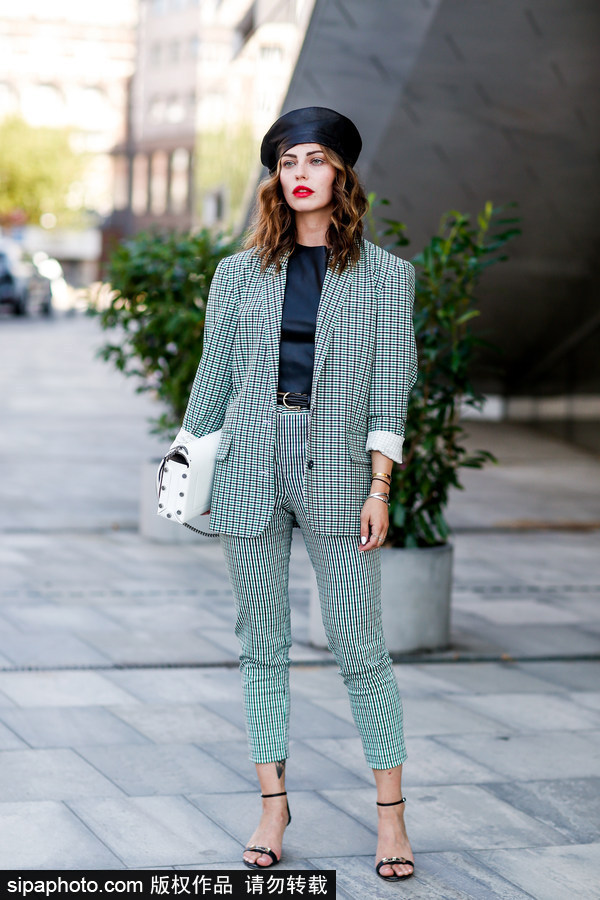 帥氣干練的西服套裝可不是男性的專屬單品哦！