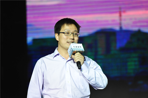 80后，白襯衣，牛仔褲，八大處這是怎樣的一場產品發布會?