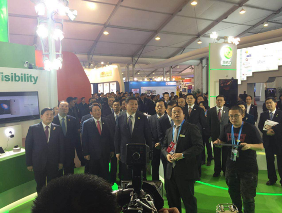 世界互聯網大會直擊:周鴻祎展示網絡安全黑科技