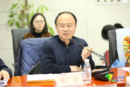 “中國綠色網(wǎng)絡(luò)建設(shè)與青少年健康成長”兩會(huì)代表委員座談會(huì)舉行