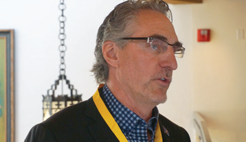 多位美國州長相聚新墨西哥州 呼吁美國不應“閉關鎖國” 中美應盡快解決貿易爭端