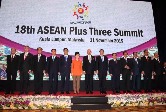 李克強歷次出席東亞峰會向世界傳遞出什么信號?