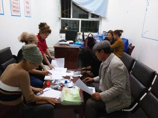 夯實扶貧地基，且末縣工作組精準扶貧“回頭看”