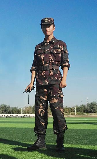 【領(lǐng)航新征程】劉暢:軍營教我絕不低頭——“兩個(gè)一百年”奮斗目標(biāo)里的青春榜樣