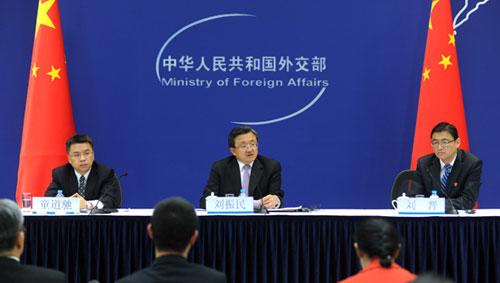 外交部介紹李克強訪韓并出席中日韓領導人會議情況