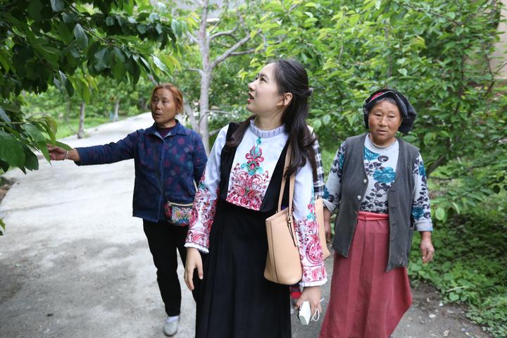 汶川地震震后十年:90后親歷者靠賣山貨月入30萬