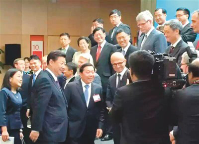 中美新媒體聚焦習主席訪美(網上中國)